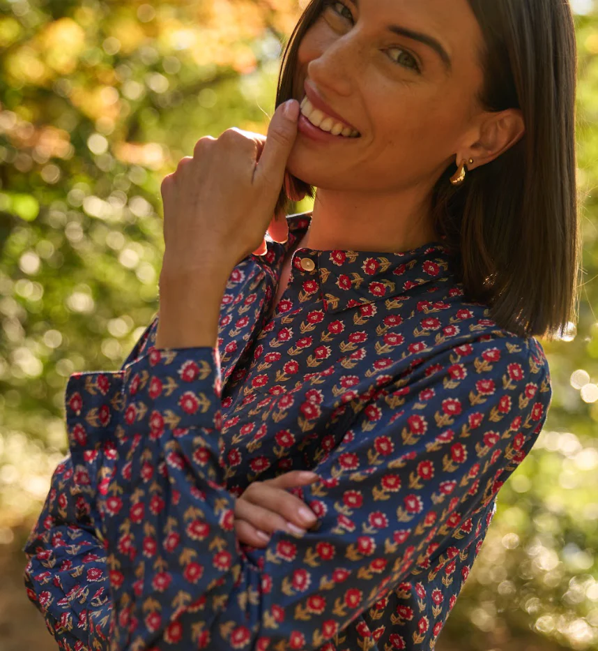 Good Boyfriend Shirt - Emory Floral Navy